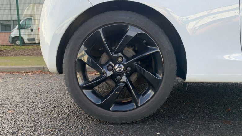 Vauxhall Adam 1.2i Energised 3dr Petrol Hatchback